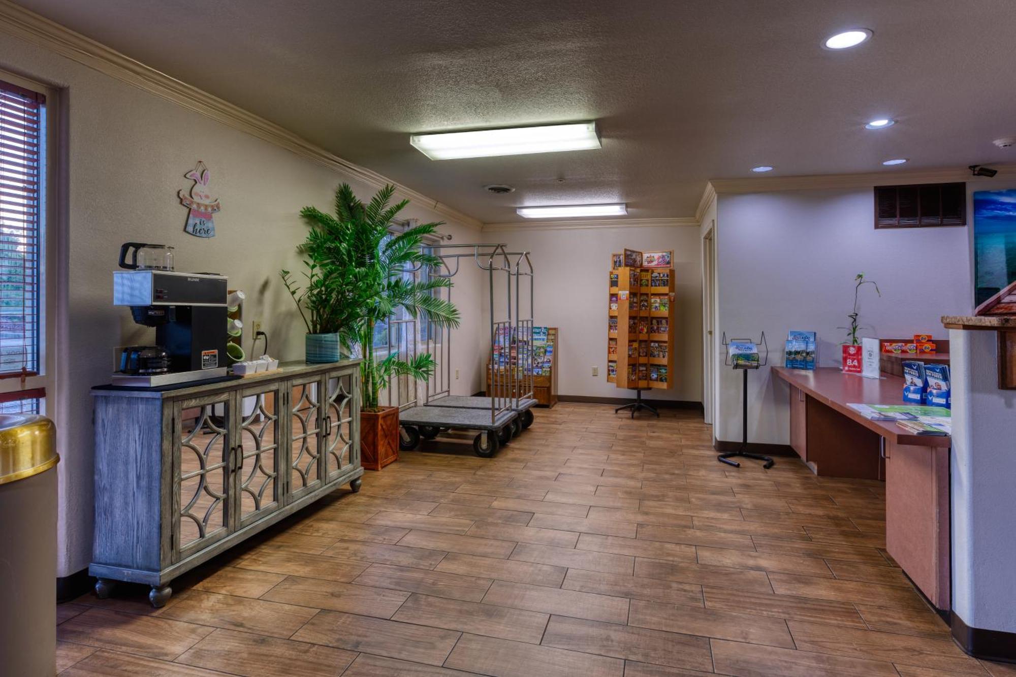 奥汤套房酒店 圣罗伯 外观 照片